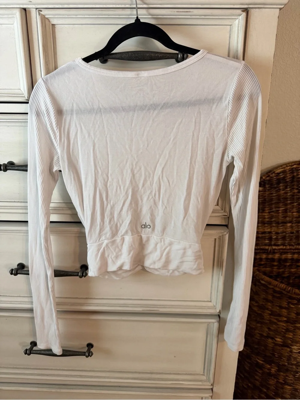 Alo ribbed twist top